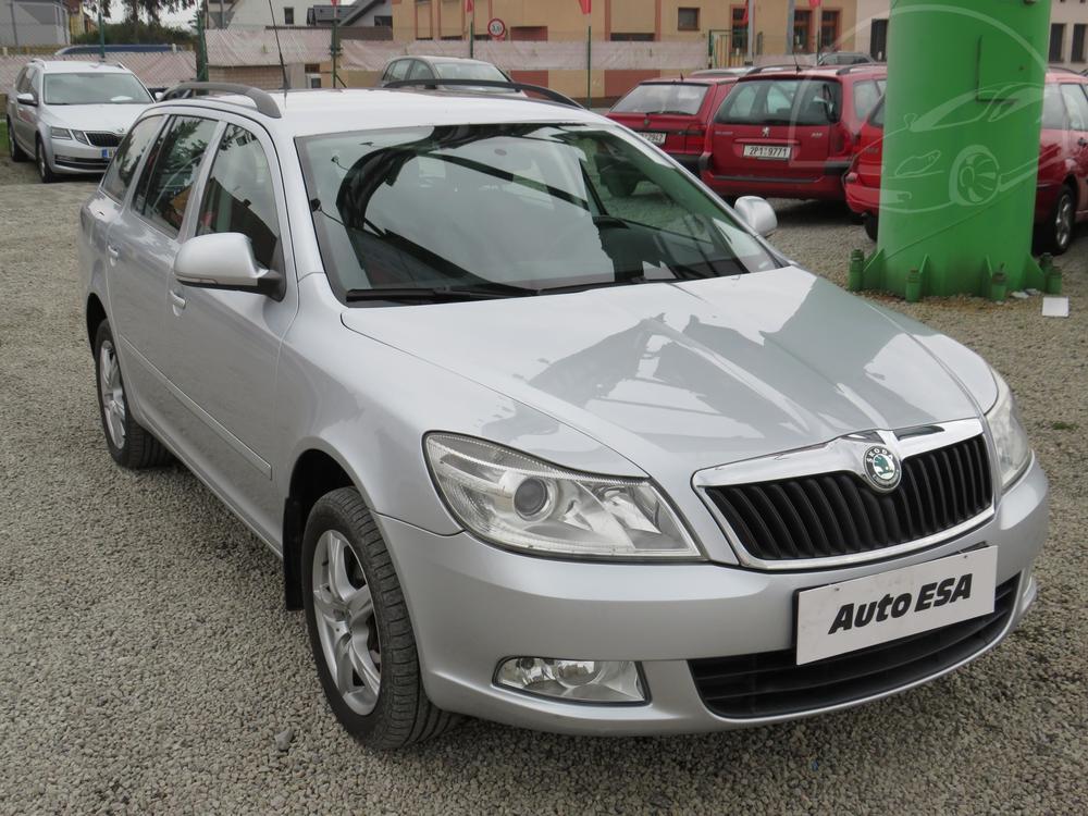 koda Octavia II 1.6 TDi Serv.kniha