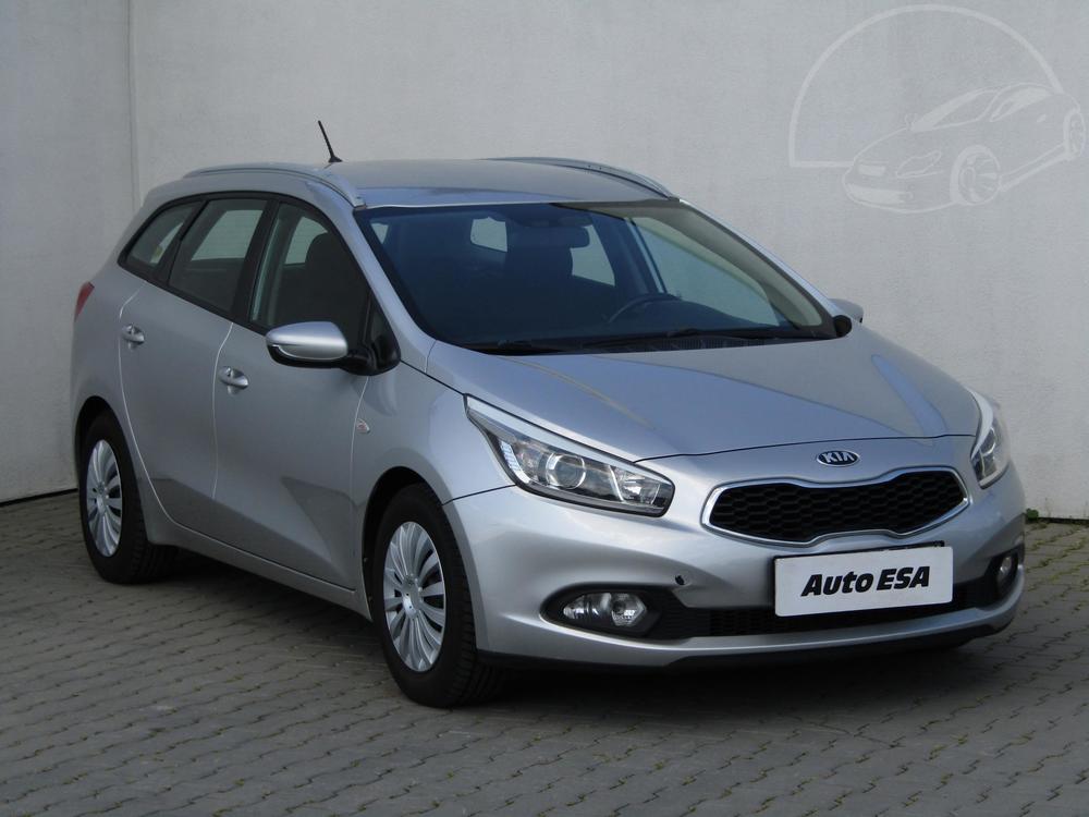 Kia Ceed 1.4 Serv.kniha, R