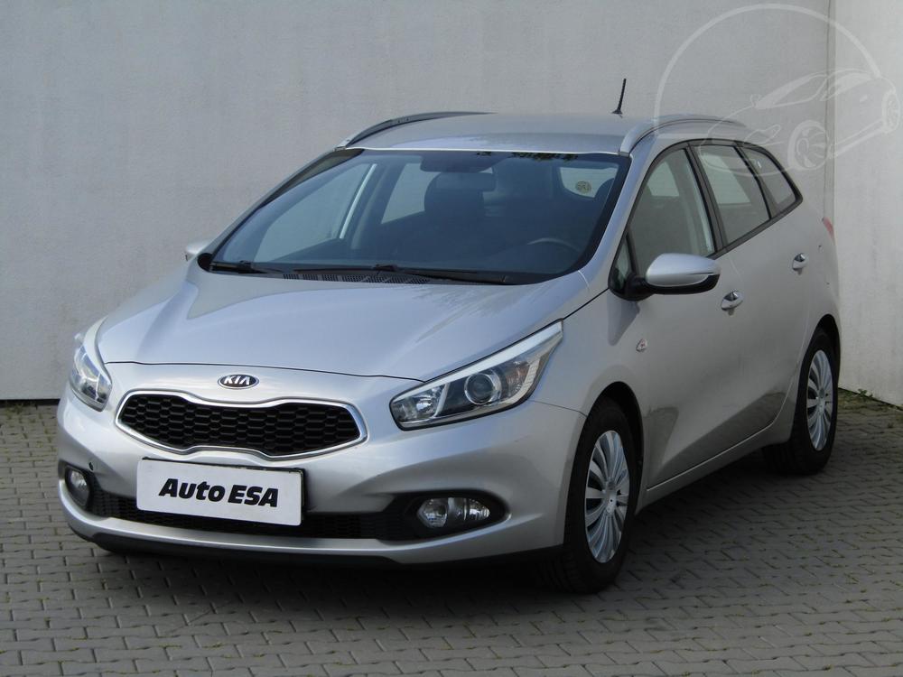 Kia Ceed 1.4 Serv.kniha, R