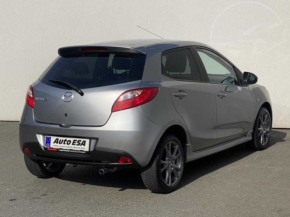 Mazda 2 1.3 i Serv.kniha