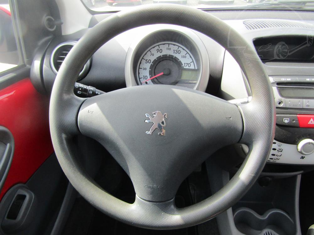 Peugeot 107 1.0 i