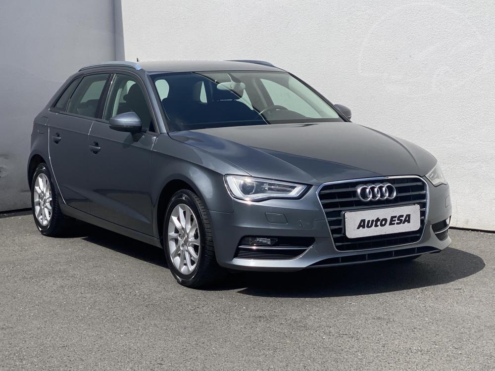 Audi A3 1.4 TFSi Serv.kniha