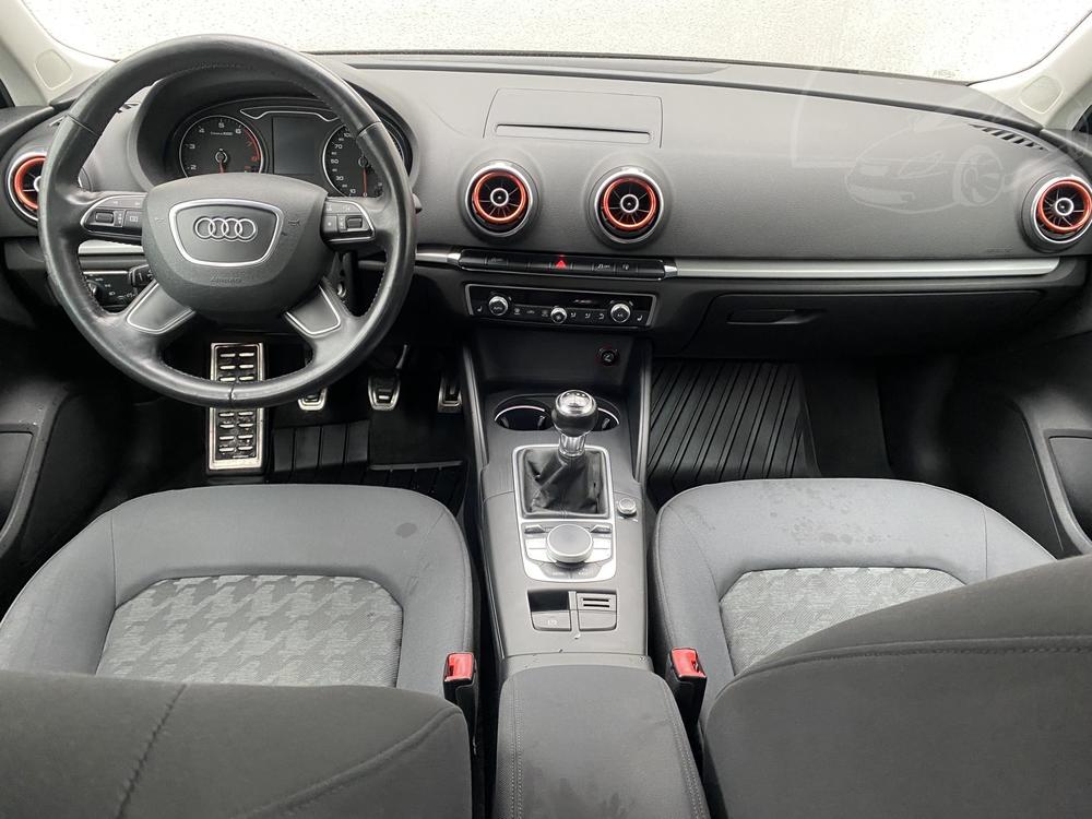 Audi A3 1.4 TFSi Serv.kniha