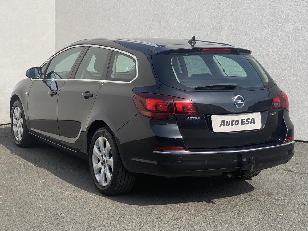 Opel Astra 1.6 CDTi