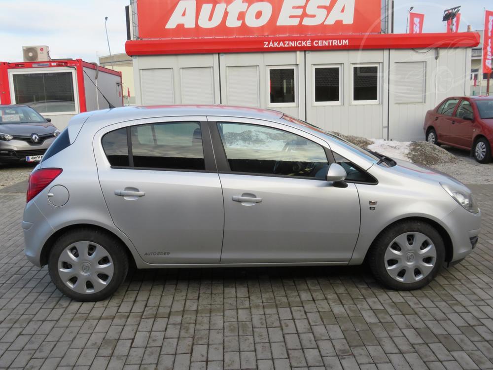 Opel Corsa 1.2 i Serv.kniha