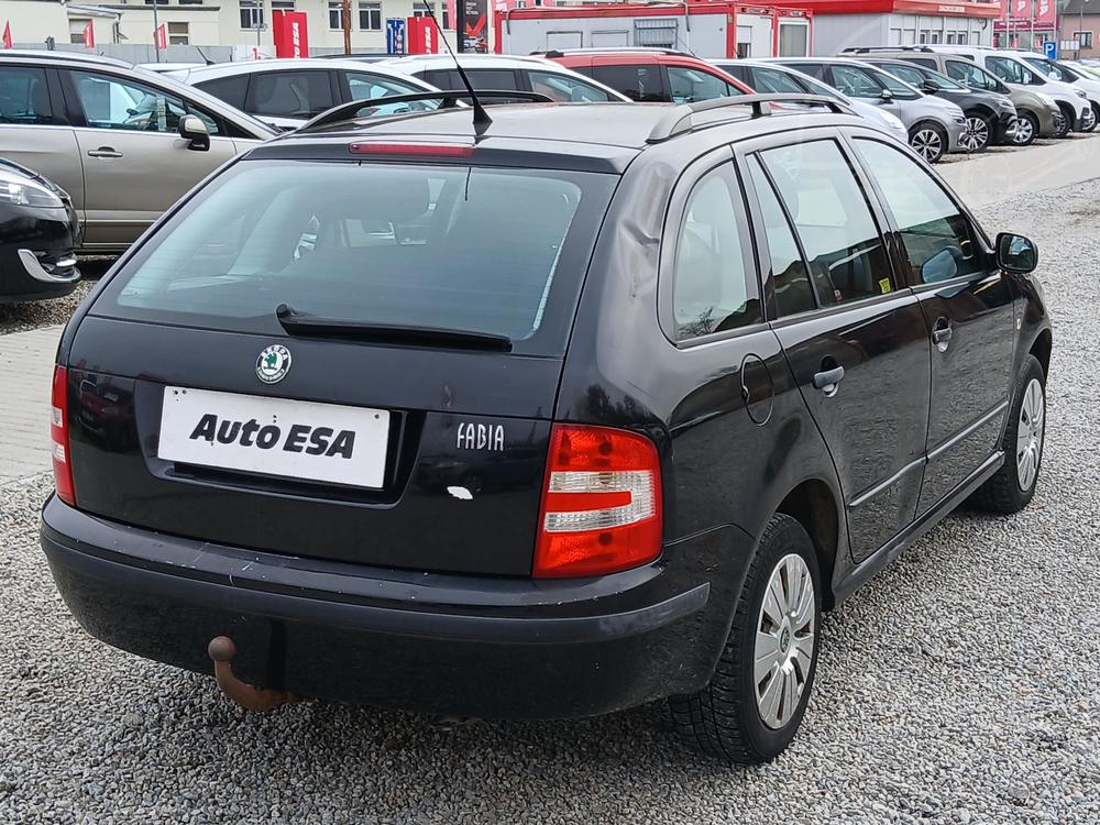 koda Fabia 1.2 i, R