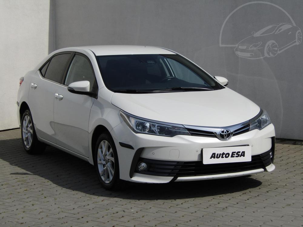 Prodm Toyota Corolla 1.6 VVT-i 1.maj Serv.kniha