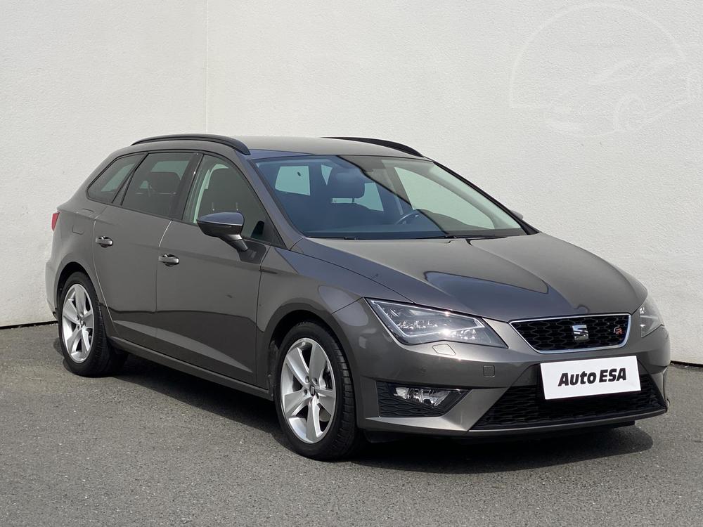 Seat Leon 2.0 TDi Serv.kniha