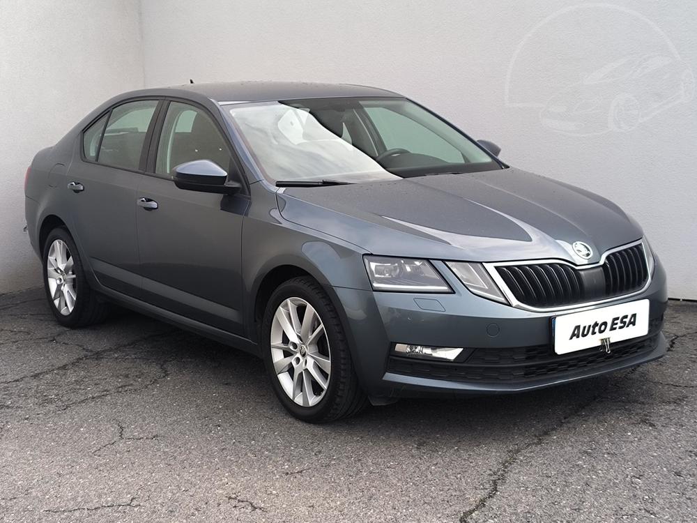 koda Octavia III 2.0 TDi Serv.kniha, R