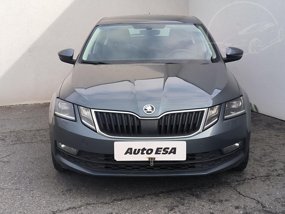 koda Octavia III 2.0 TDi Serv.kniha, R