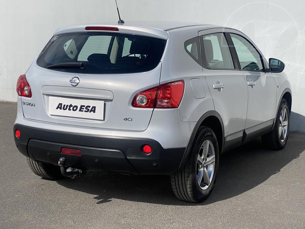 Nissan Qashqai 2.0 dCi, R