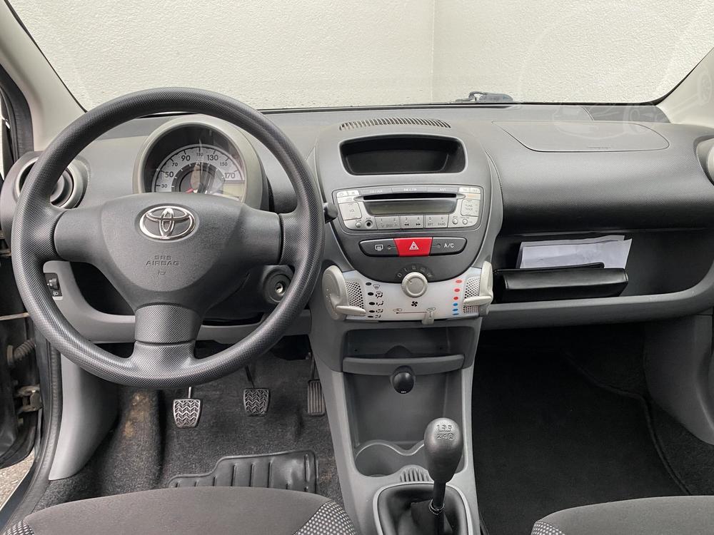 Toyota Aygo 1.0 i