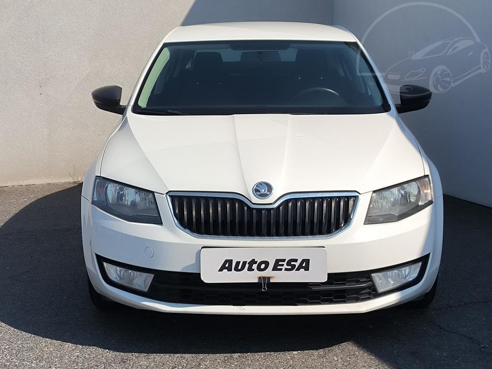 koda Octavia III 1.6 TDi 1.maj, R