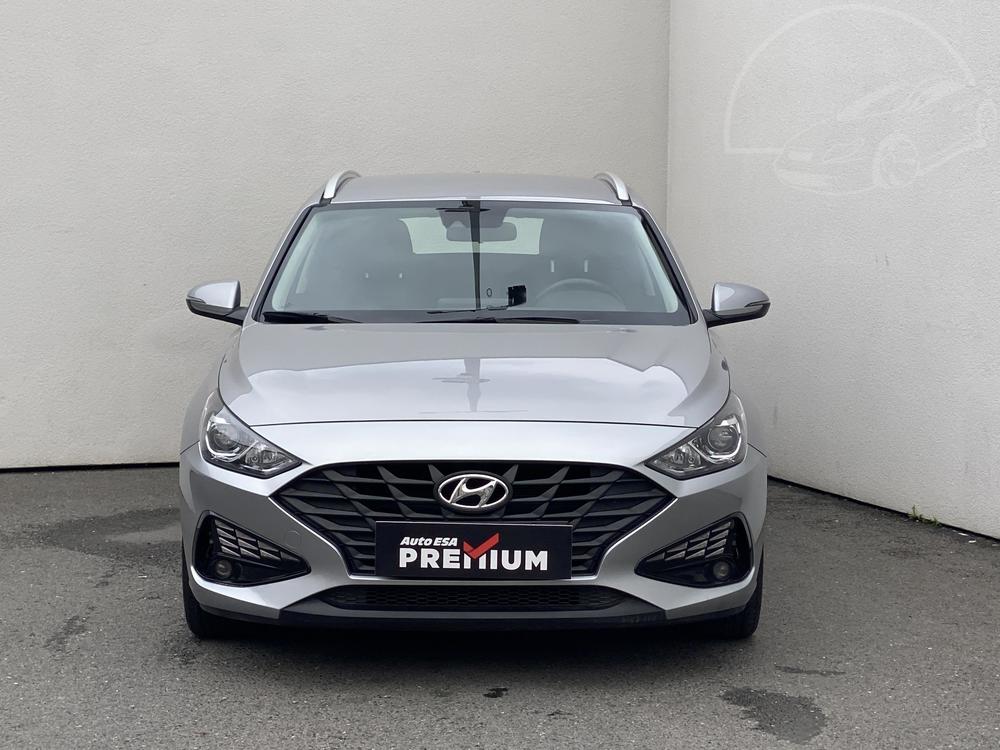 Hyundai i30 1.5 CVVT Serv.kniha