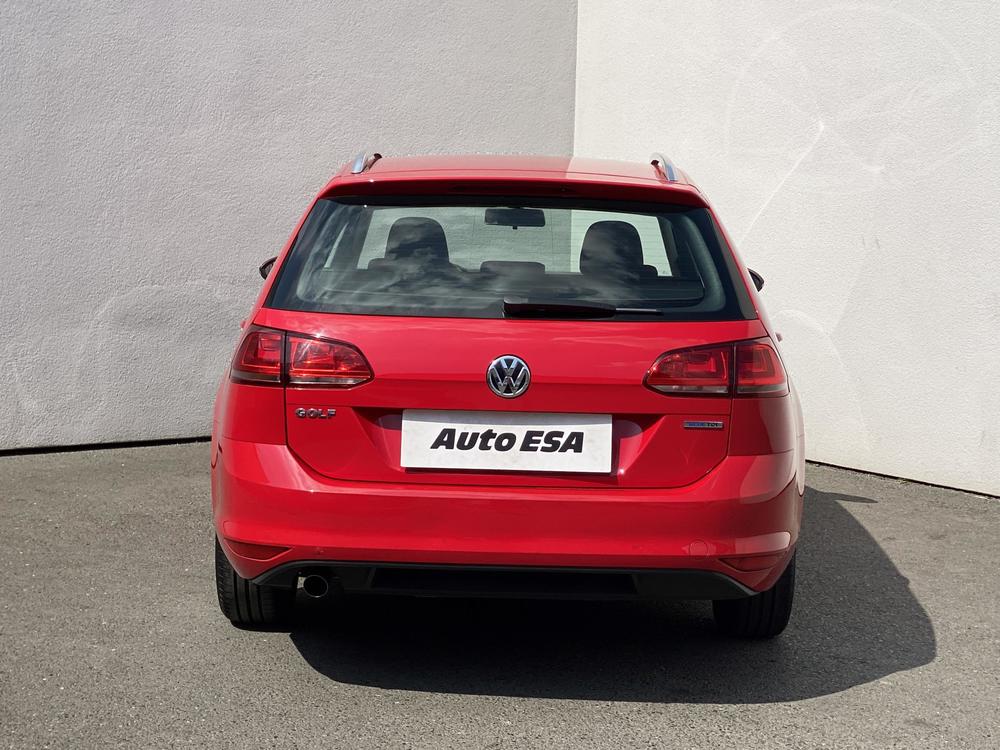 Volkswagen Golf 1.6 TDi, R