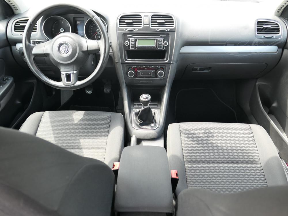 Volkswagen Golf 1.6 TDi, R