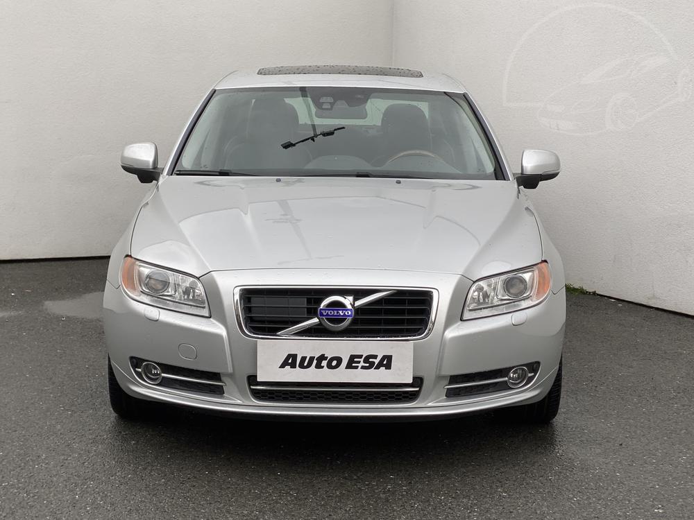 Volvo S80 2.4 D5