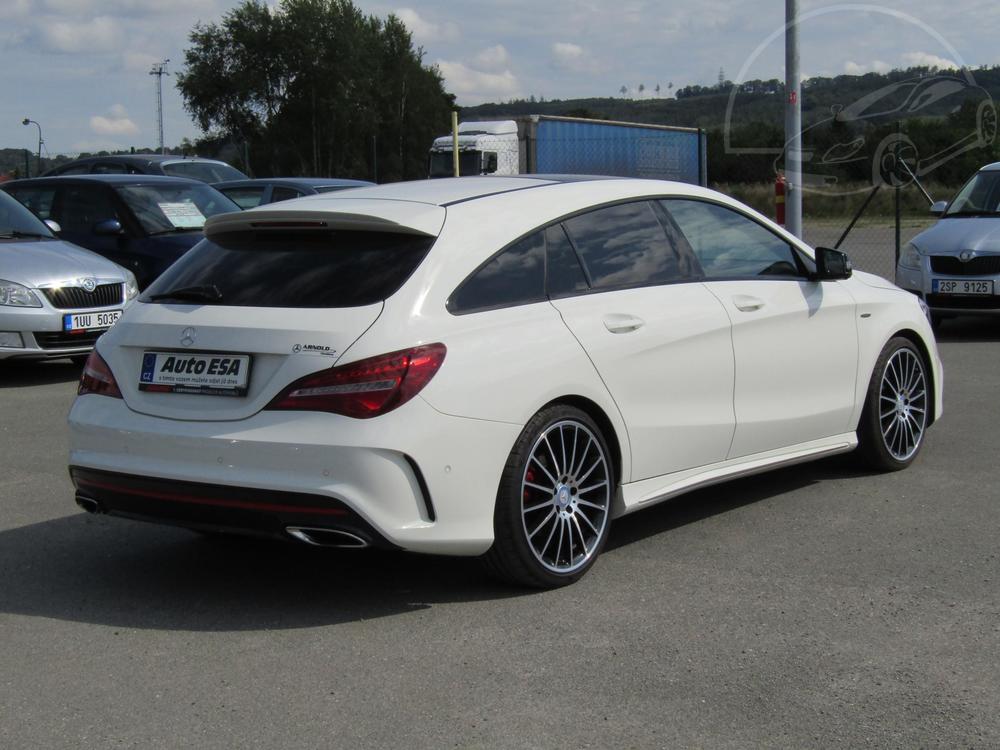 Mercedes-Benz CLA 2.0 i