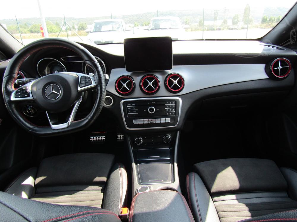 Mercedes-Benz CLA 2.0 i