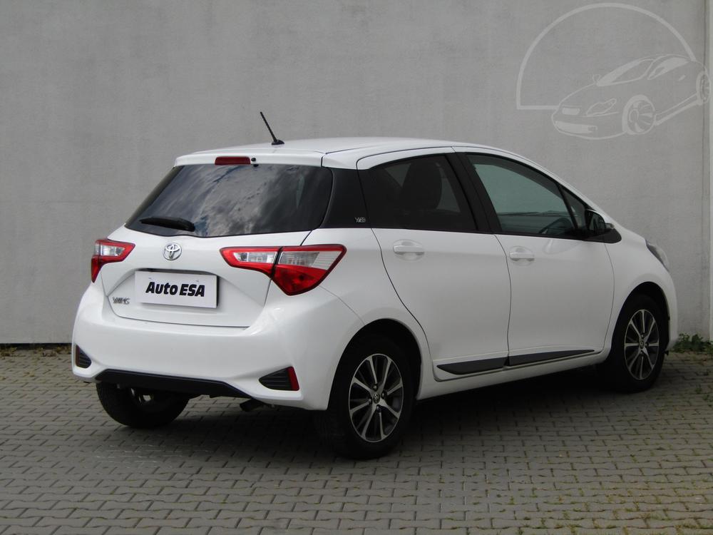 Toyota Yaris 1.5 VVT-i 1.maj, R