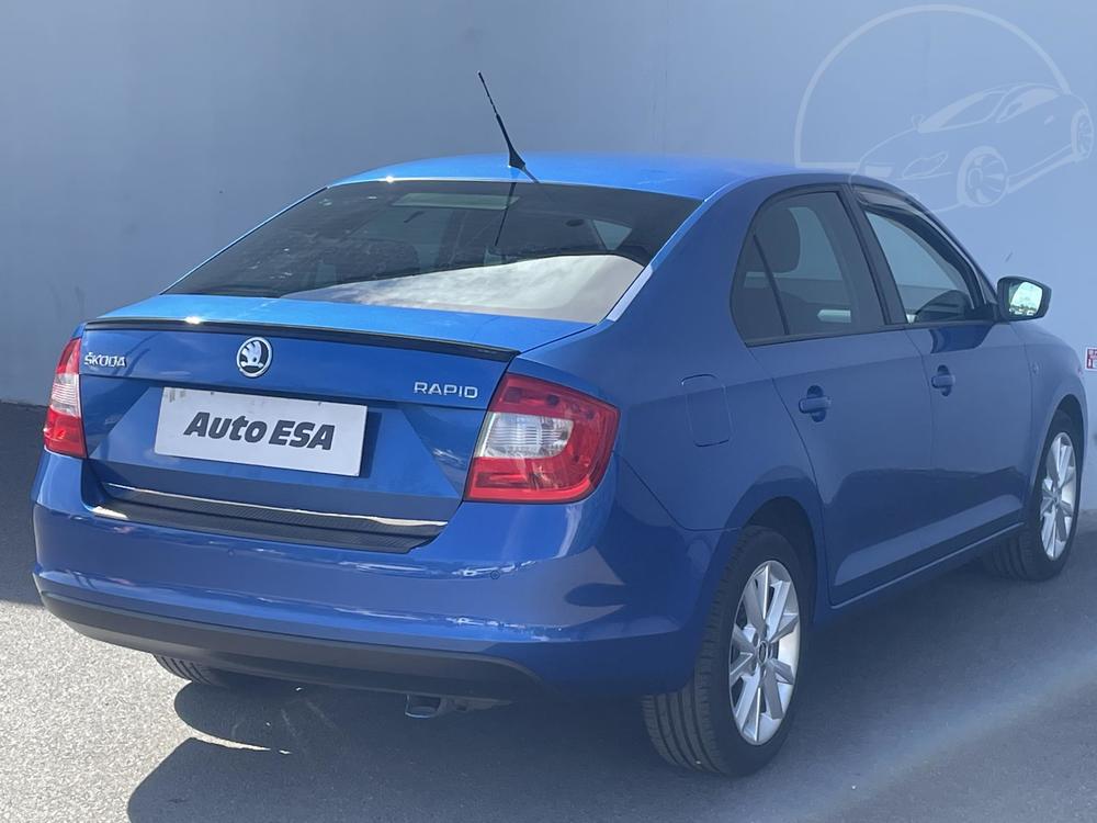 koda Rapid 1.2 TSi, R