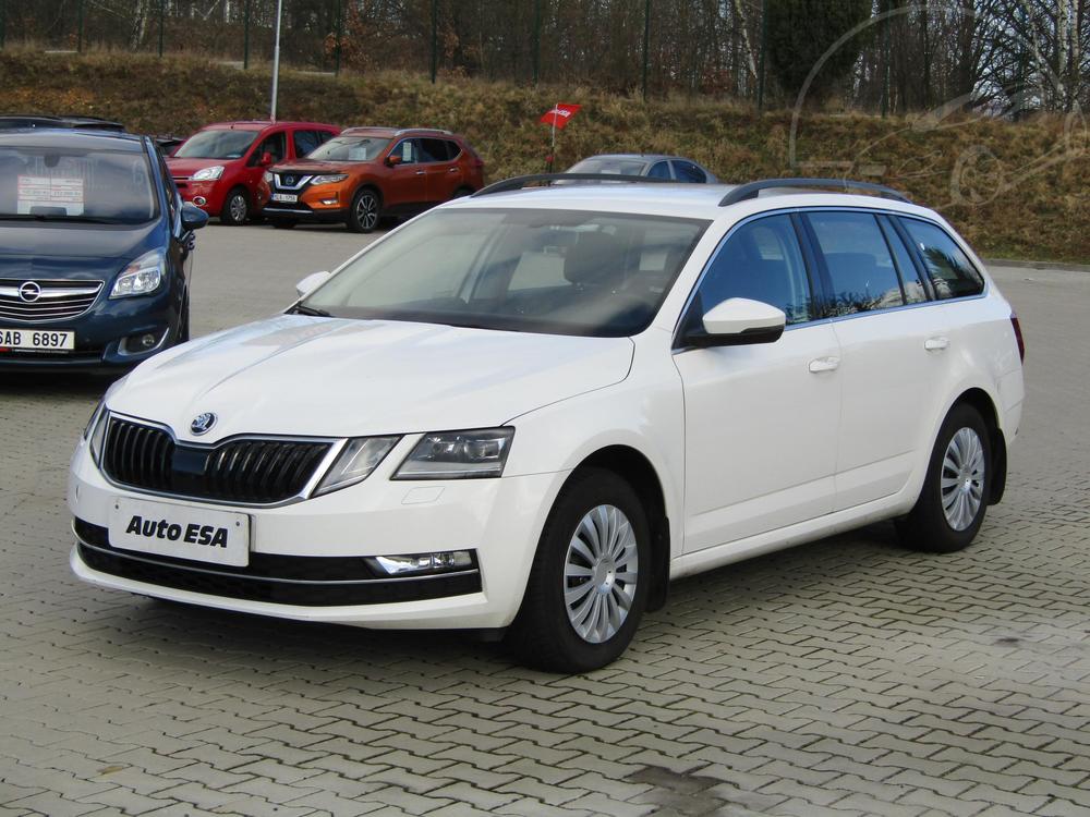 koda Octavia III 1.6 TDi, R