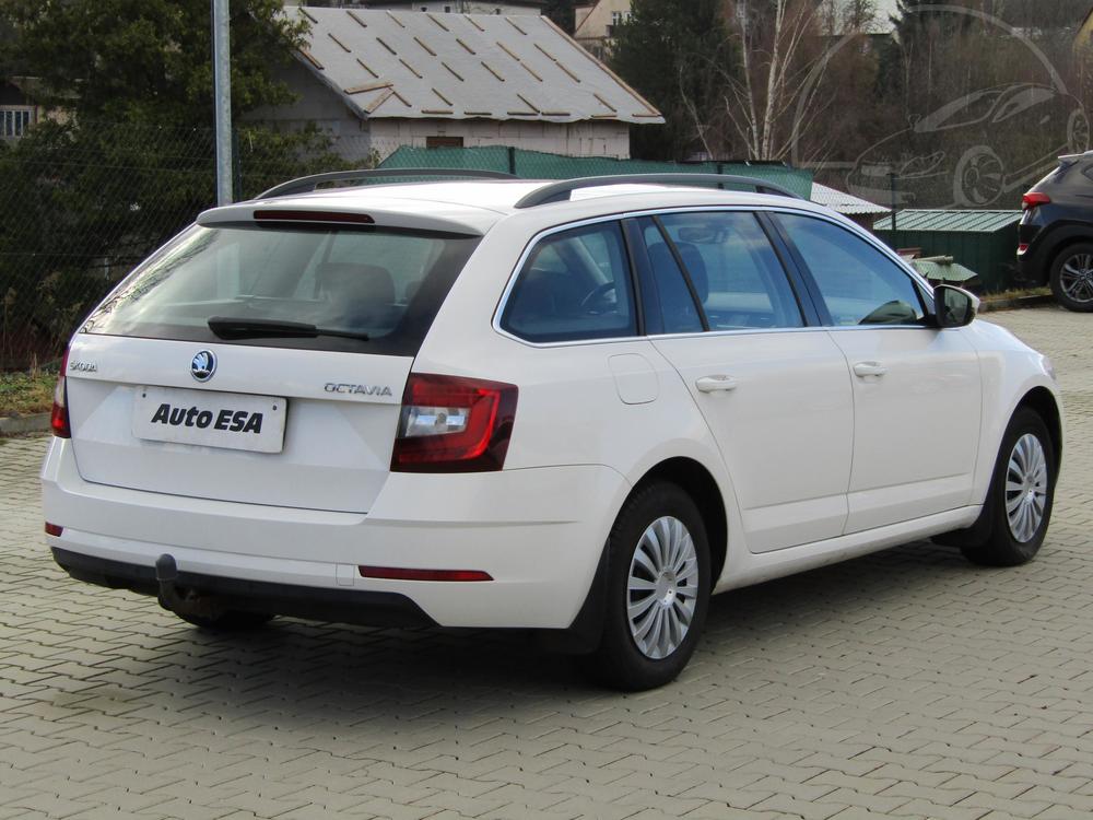 koda Octavia III 1.6 TDi, R