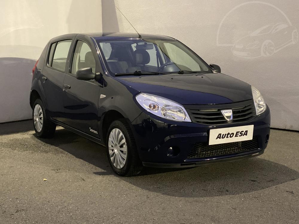 Prodm Dacia Sandero 1.4 i