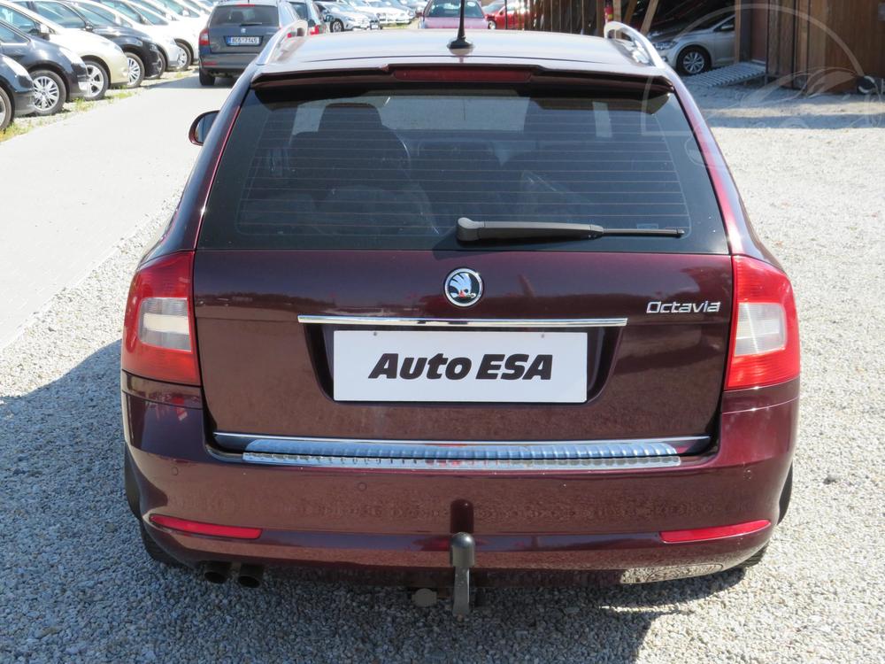 koda Octavia II 2.0 TDi, R