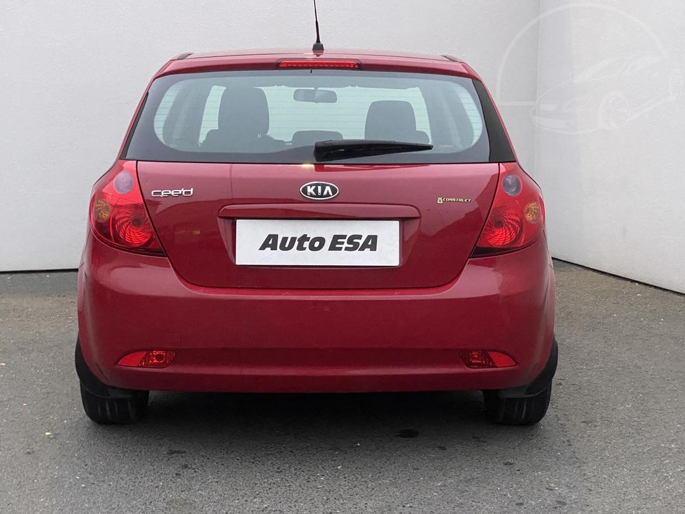 Kia Ceed 1.4 CVVT, R