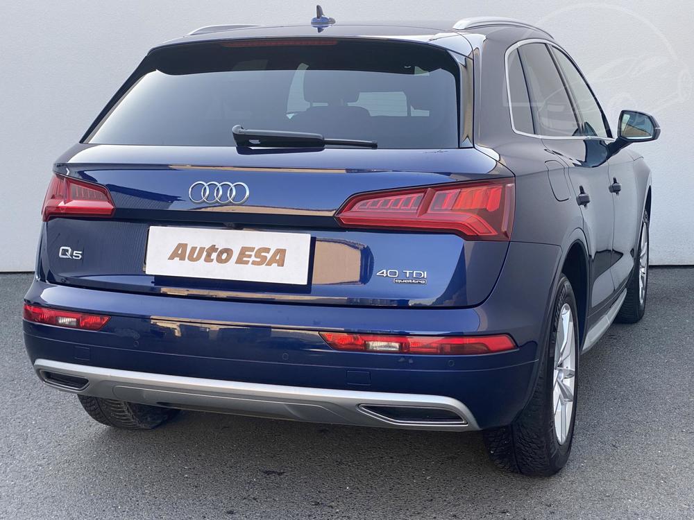 Audi Q5 2.0 TDi, R