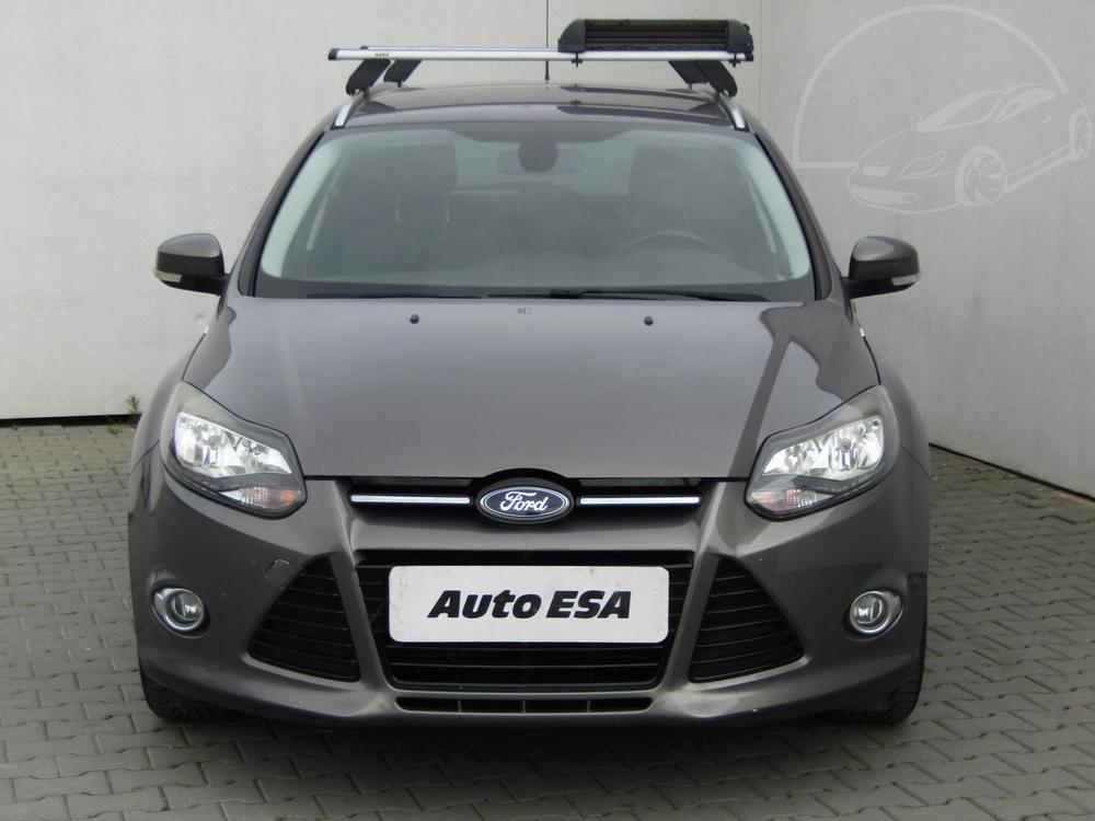 Ford Focus 1.6 i, R