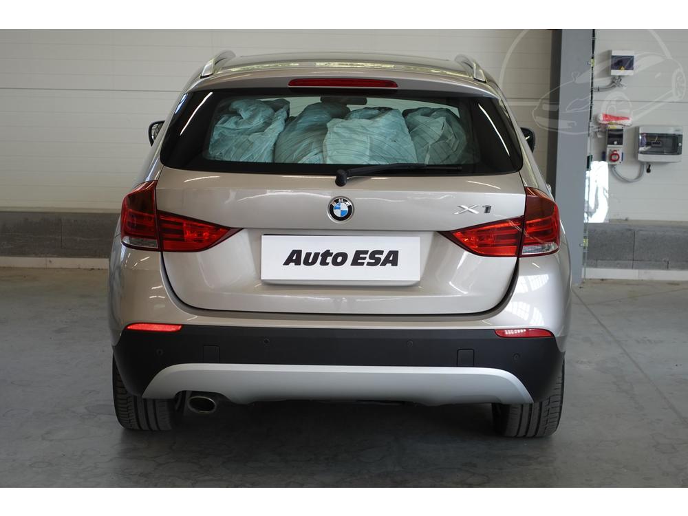 BMW X1 2.0 d, R