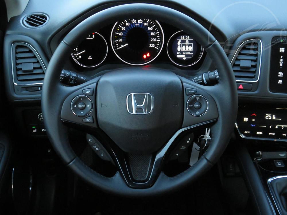 Honda HR-V 1.5 i-VTEc, R