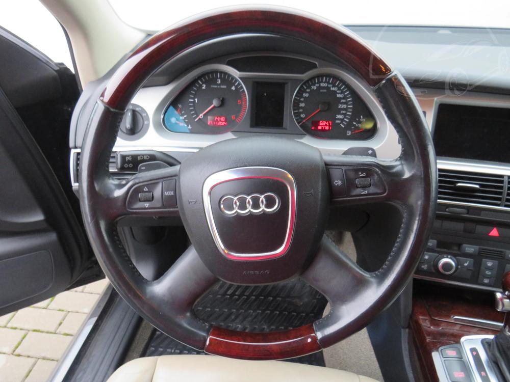 Audi A6 Allroad 3.0 TDi, R