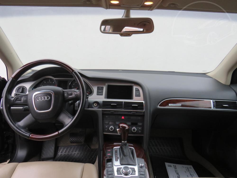 Audi A6 Allroad 3.0 TDi, R