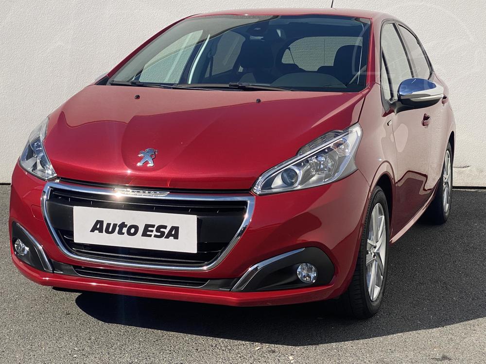 Peugeot 208 1.2 PT Serv.kniha