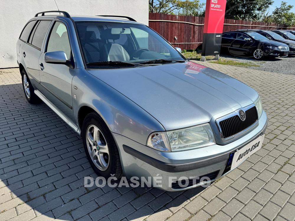 Škoda Octavia 1.6 i