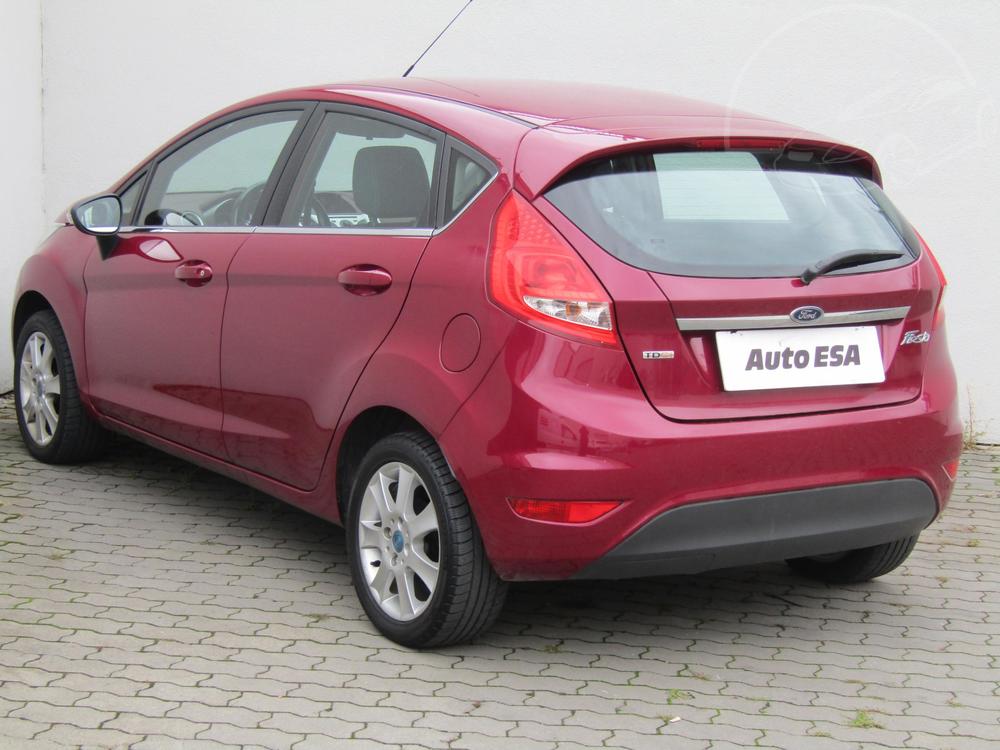 Ford Fiesta 1.6 TDCi, R