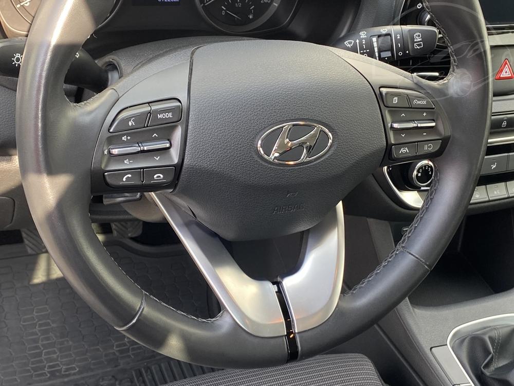 Hyundai i30 1.5 DPi, R