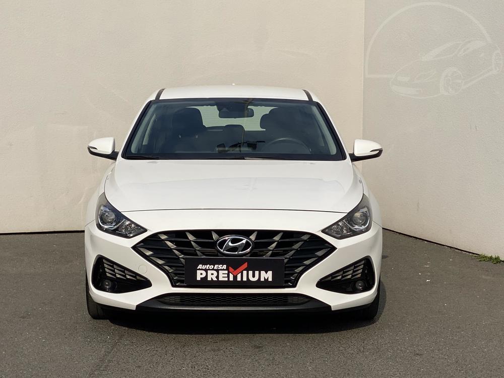 Hyundai i30 1.5 DPi, R