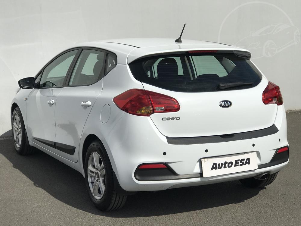 Kia Ceed 1.4 CVVT, R