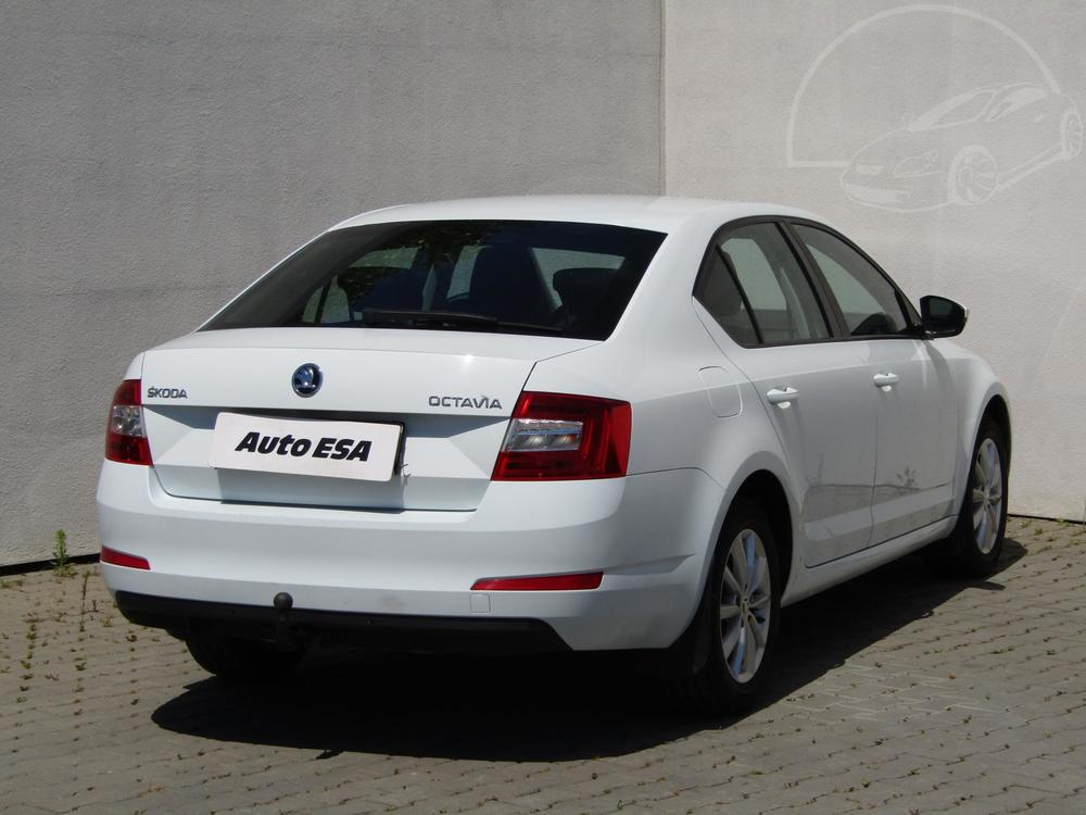 koda Octavia III 1.6 TDi, R