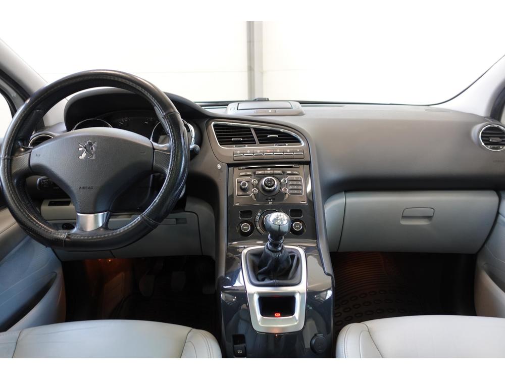 Peugeot 5008 2.0 HDi