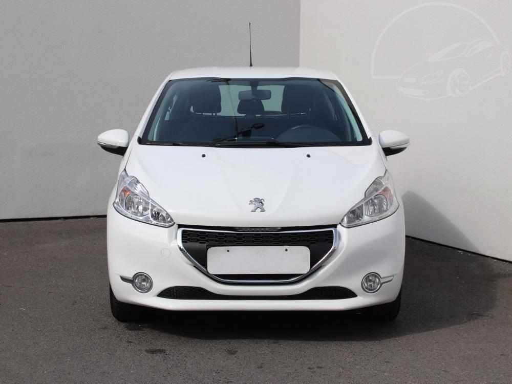 Peugeot 208 1.0 i, R