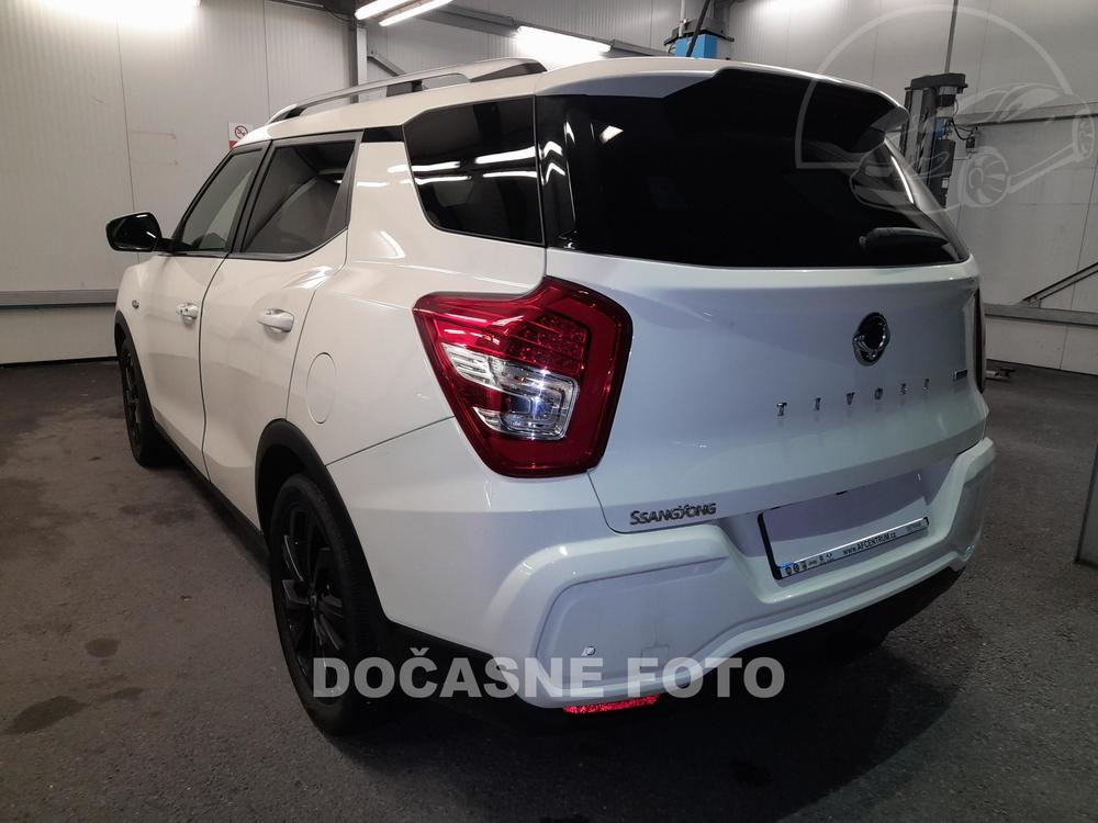 SsangYong  Tivoli 1.5 T-GDi 1.maj Serv.kniha