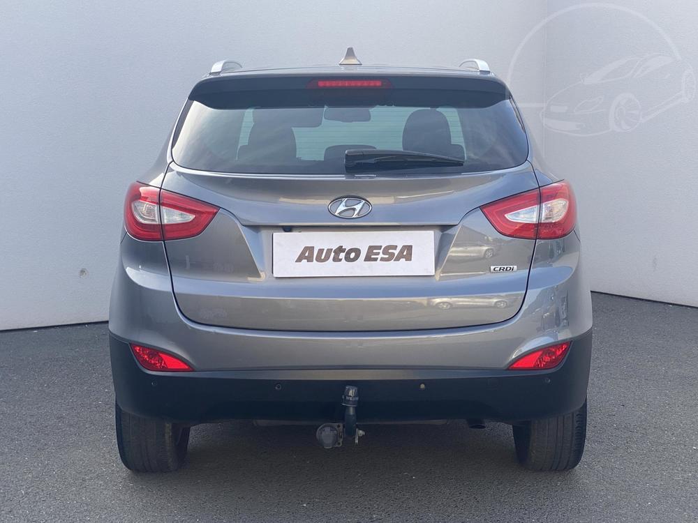 Hyundai iX35 2.0 CRDi Serv.kniha