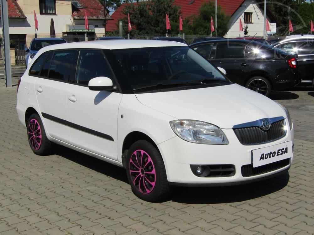 koda Fabia II 1.2 12 V, R