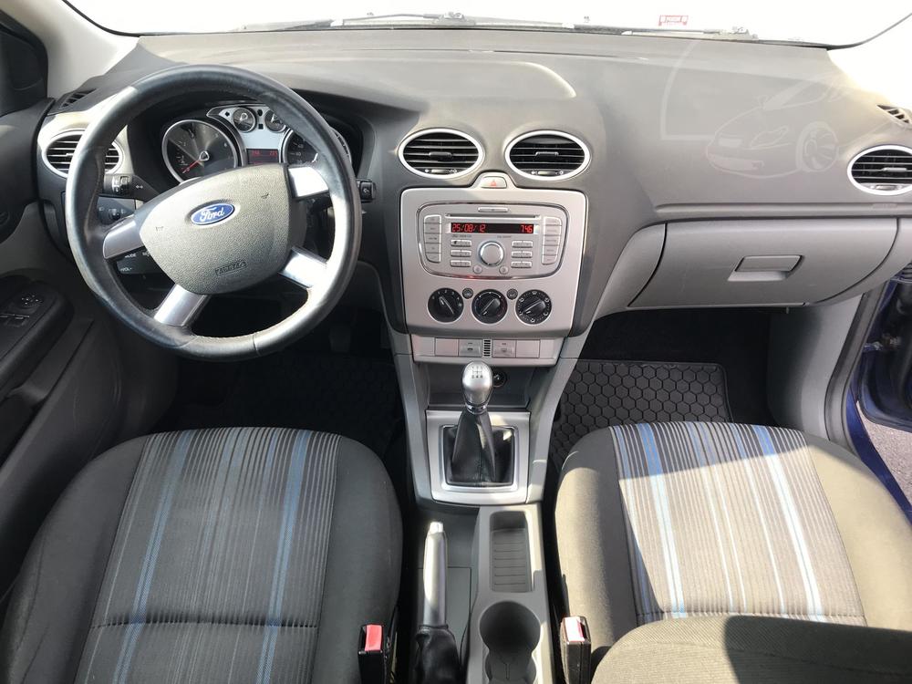 Ford Focus 1.6 i