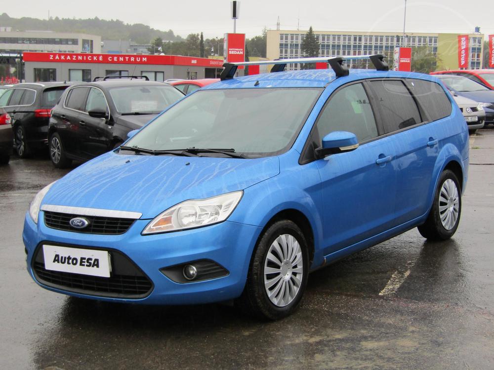 Ford Focus 1.6 i, R